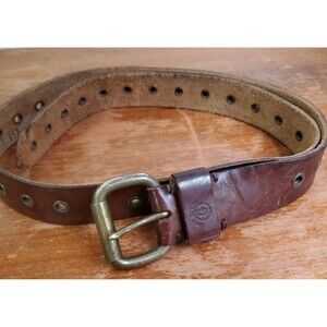 Vintage GUESS Mens Belt Brown sz 40 Thick Leather Heavy Brass Grommits & Buckle